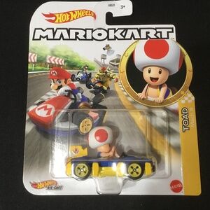 Hot Wheels MarioKart TOAD Mach8